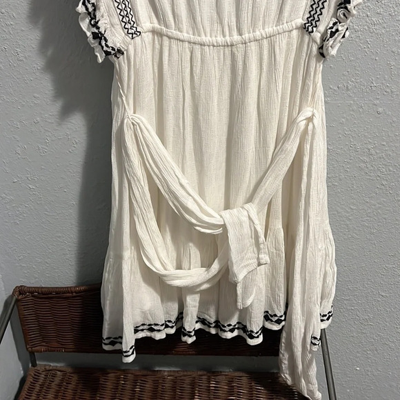 Free People Sunday Brunch embroidered dress. use M - Picture 4 of 8